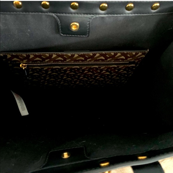 Authentic Burberry Monogram Print You-Canvas Tote - Picture 4 of 4